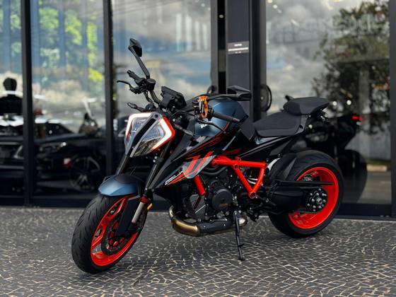 KTM 1290 SUPER DUKE R 